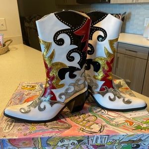 BRAND NEW JEFFREY CAMPBELL SADDLE UP COWBOY BOOTS